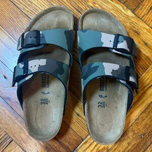 Birkenstock Kids Arizona Camo Birko‑Flor Sandals Size EU 32 US 1 EUC Comfort